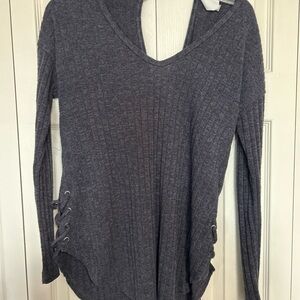 Gray V-Neck Ribbed Women's Top